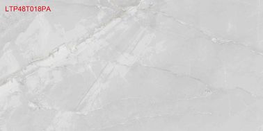 کاشی دیواری مرمری اتاق نشیمن به سبک ساده / کاشی و سرامیک داخلی
